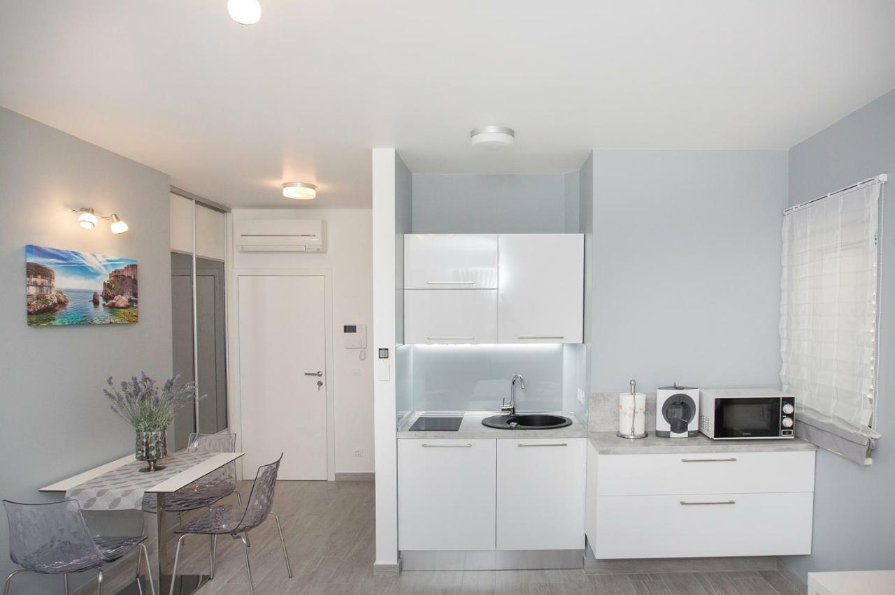 Villa Apartments Art トロギール エクステリア 写真