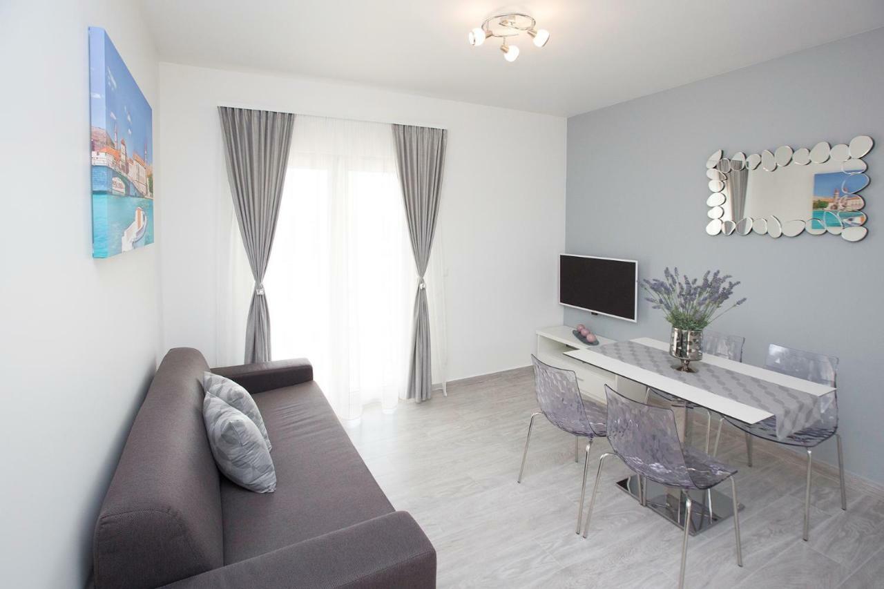 Villa Apartments Art トロギール エクステリア 写真