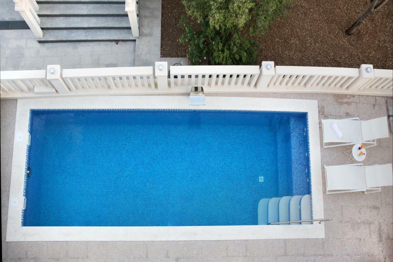 Villa Apartments Art トロギール エクステリア 写真
